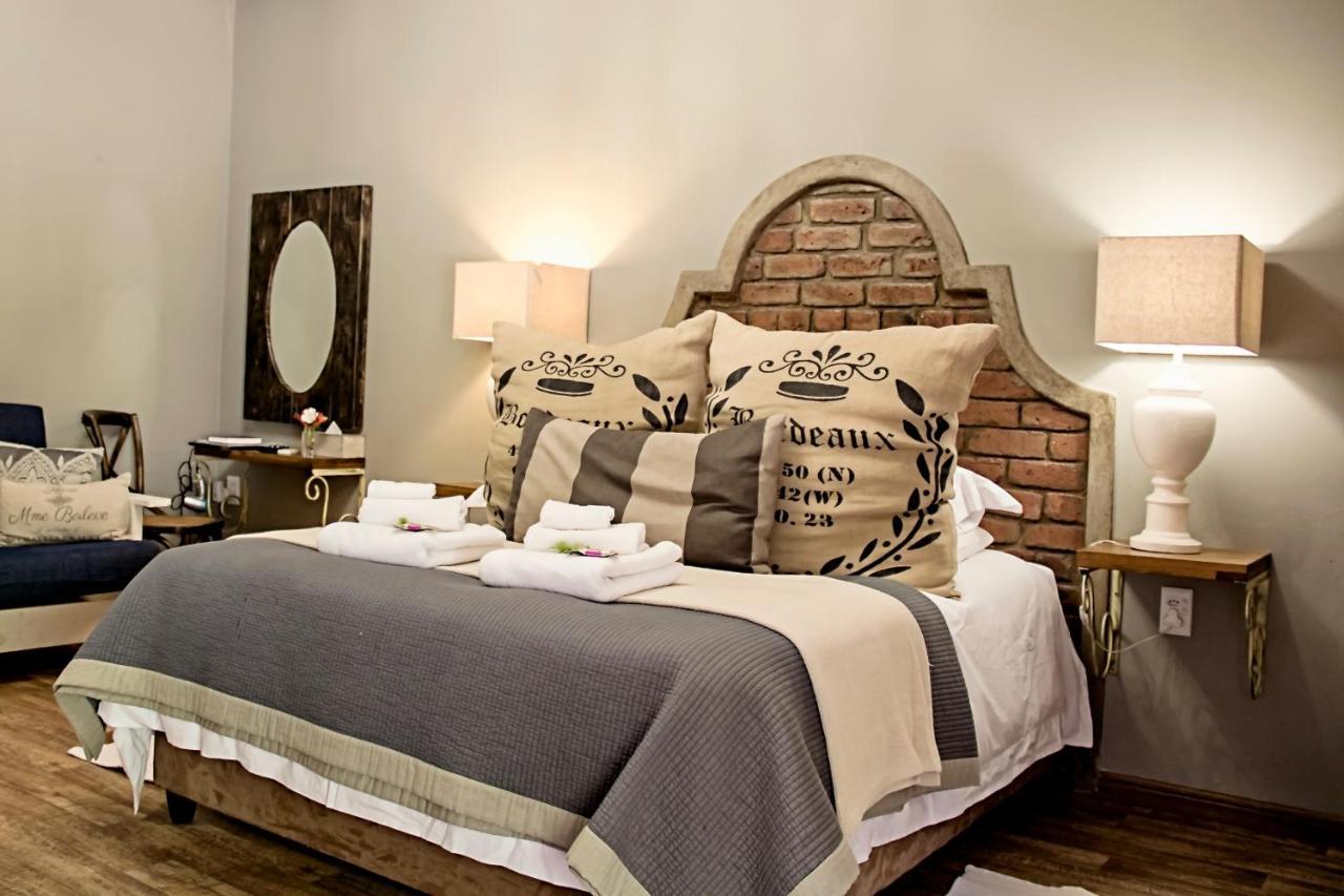 Cape Karoo Guesthouse Бофорт-Уэст Экстерьер фото