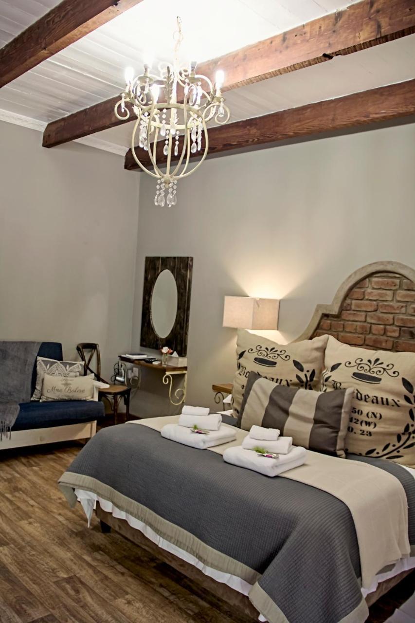 Cape Karoo Guesthouse Бофорт-Уэст Экстерьер фото